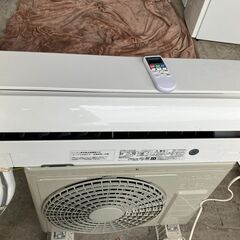 2025年製！日立 ルームエアコン クーラー 冷房2.2kw 暖房2.2kw RAS-AJ22R(W) RAC-YX22Nの画像