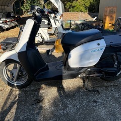 ヤマハ ギア ua08j スクーター 原付の画像
