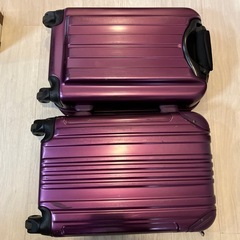 キャリーケース　紫の画像