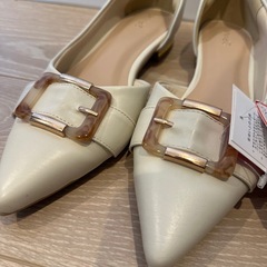 サイドオープン　パンプスの画像