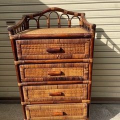 竹編み収納の画像