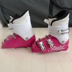 子供用　スキー靴　　Starlet LANGE 
の画像