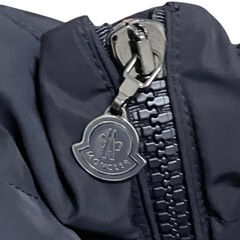 MONCLERモンクレール ダウンジャケットの画像