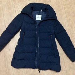MONCLERモンクレール ダウンジャケットの画像