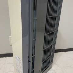 ❤️最終値下げ済み最終激安断捨離価格早い者勝ち❤️美品　KOIZUMIコイズミ　ウインドエアコン　窓用ウインドクーラー冷房専用　専用枠ありの画像