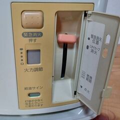 【B476】トヨトミ　石油ストーブ　2003年製　3.6L　芯あり　動作未確認　現状品の画像