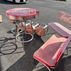 コカコーライステーブルセットの画像