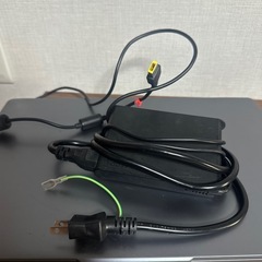 【激安】レノボLOQ ハイエンドゲーミングノートPC本体➕充電コードの画像
