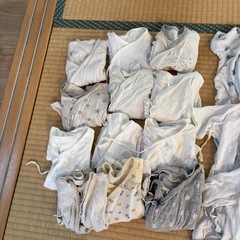 新生児 ベビー服 50-60㎝ 短肌着コンビ まとめて　処分予定なので早めにメッセージくださいの画像