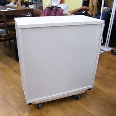 書庫 木製 収納棚 キャビネット 幅75.5×奥行39×高さ78cm オフィス用品 鍵付き 札幌市 厚別区の画像