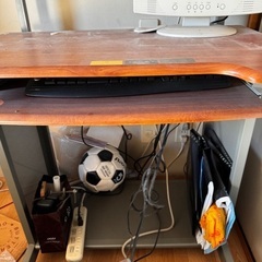 パソコンラック差し上げますの画像