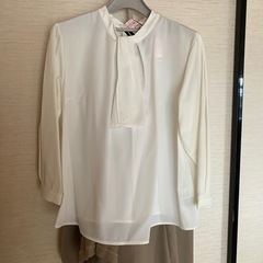 【未使用】スーツ レディース大きいサイズの画像