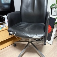 デスク用チェアの画像