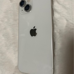 iPhone13 128ギガ スターライト 本体の画像
