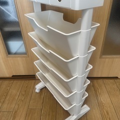 収納ワゴンの画像