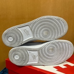 ナイキ ウィメンズ コート ビジョン LO NN ホワイト×ペールブルー の画像