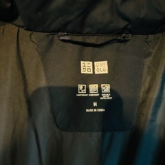 ユニクロ　シームレスダウンコート　M ネイビー　ビジネス男女兼用の画像