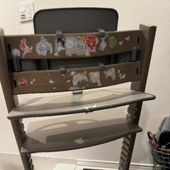 ストッケ　トラップトラップ　グレー　子供椅子の画像