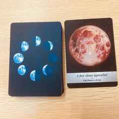 ムーンオロジーオラクルカード　日本語ガイドブック付き  S_380の画像