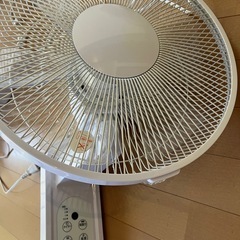 壁掛け用扇風機の画像