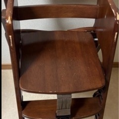 ハイチェアの画像