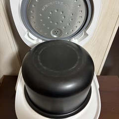 急募‼️炊飯器　3合炊きの画像