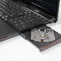 【中古ノートPC】富士通〈LIFEBOOK AHシリーズ〉Intel Core i7/SSD256GB/メモリ8GB ④の画像