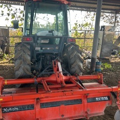 トラクターの画像