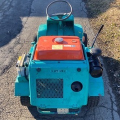 筑水キャニコム 乗用草刈機 CLM1304
  マサオの画像