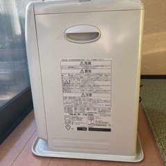 石油ファンヒーターの画像