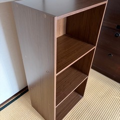 木目調3段カラーボックスの画像