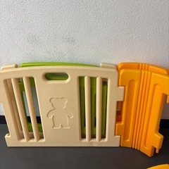 ベビーサークルの画像