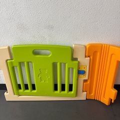 ベビーサークルの画像