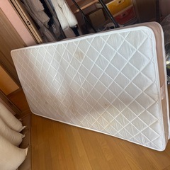 パイプ　シングルベッド　ホワイトの画像