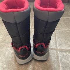 キッズ　スノーブーツ　19.0cmの画像