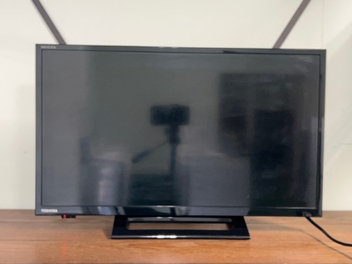 TOSHIBA 液晶テレビ 24型　2021年製️⭕️元スタンド付き✨年末セール TOSHIBA 液晶テレビ 24型 2021年