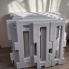 Caraz リーフベビーサークル
の画像