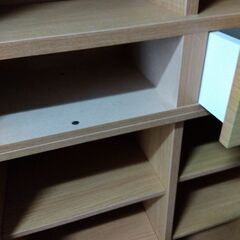 大きい本棚の画像