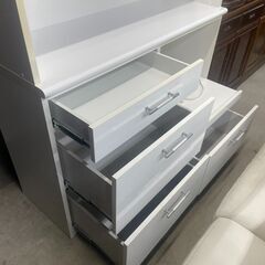 リサイクルショップどりーむ天保山店　No5167 キッチンボード　クラフトコガ　大型キッチン収納　幅120㎝　清潔感溢れる白🎵の画像