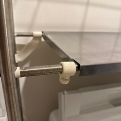 ランドリーラック　伸縮ステンレス洗濯機ラックの画像