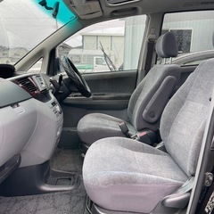 トヨタ　ノア　4WD　AT　7人乗り　サンルーフ付きの画像