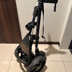 折りたたみ式　ゴルフ手押しカート　の画像