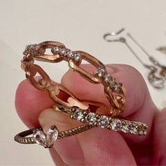 9点セット　ネックレス　ピアス　指輪の画像