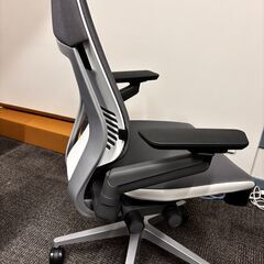 Steelcase スチールケース　チェア の画像