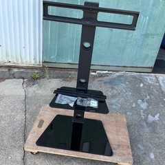 1homefurnit テレビスタンド 液晶テレビ台 壁寄せテレビスタンド 30-65インチ 耐荷重40Kg 棚板付きディスプレイスタンド ブラックの画像