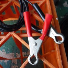 メルテックの充電器（PC-100）です。の画像