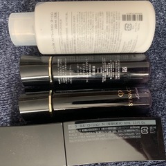 化粧品500円均一の画像