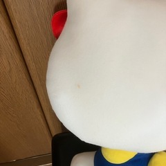 ハローキティのぬいぐるみの画像