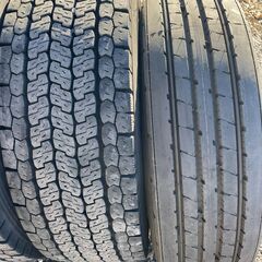 265/70R19.5　スタッドレス・他　タダで差し上げます。の画像