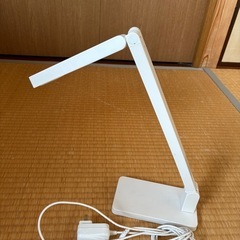 【お取り引き中】
無印　　学習机セットの画像